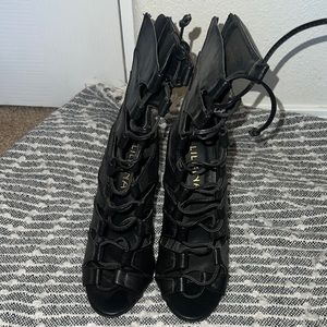Size 7 black strapped heels